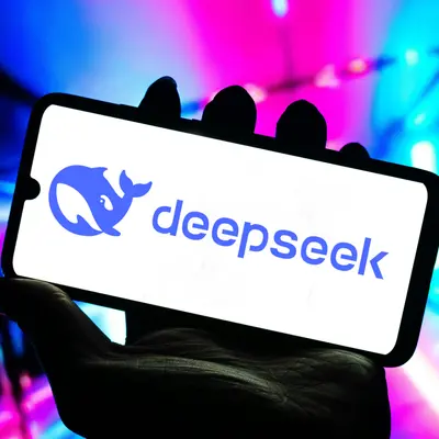 Webinar: DeepSeek v3 - Was ist dran? Die Revolution? Ein Vergleich